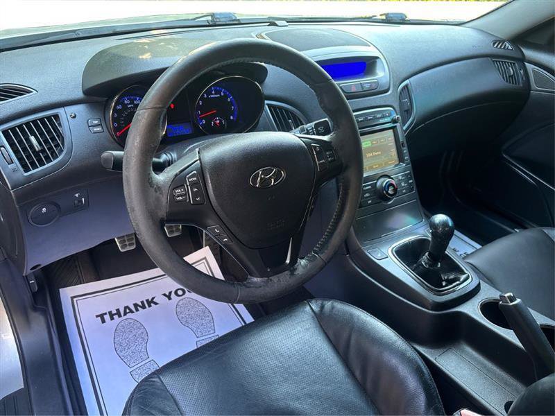 Used 2012 Hyundai Genesis 3.8 RWD image 25