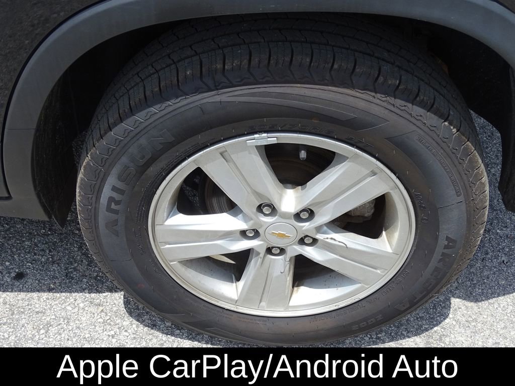 Used 2020 Chevrolet Trax LS w/ Tint and Cruise Package image 17