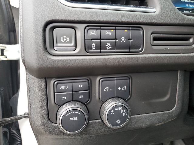 Used 2023 Chevrolet Tahoe Premier image 9