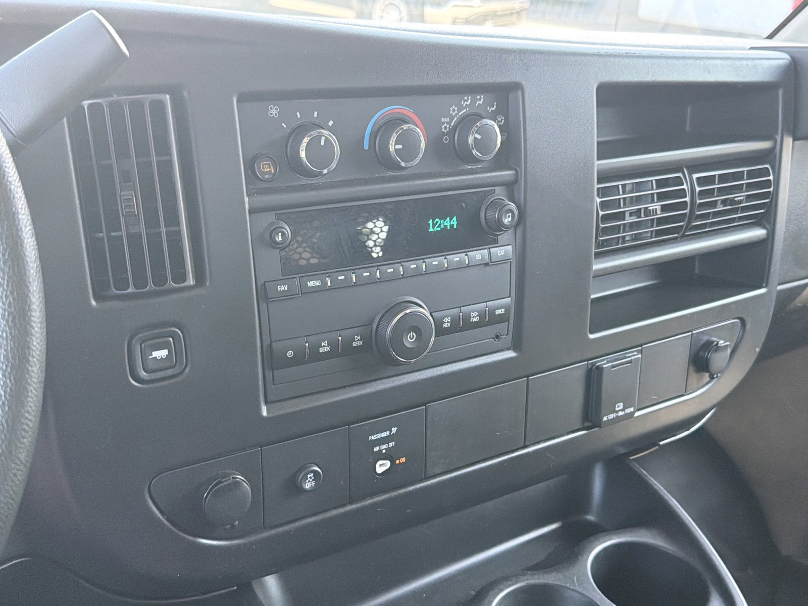 Used 2024 GMC Savana 2500 w/ Driver Convenience Package RWD image 30