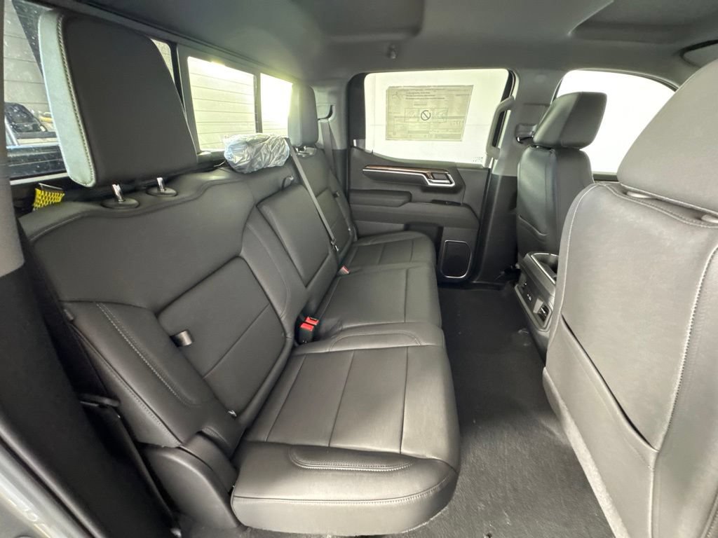 New 2026 Chevrolet Silverado 1500 RST w/ RST All Star Premium Package AWD/4WD image 36