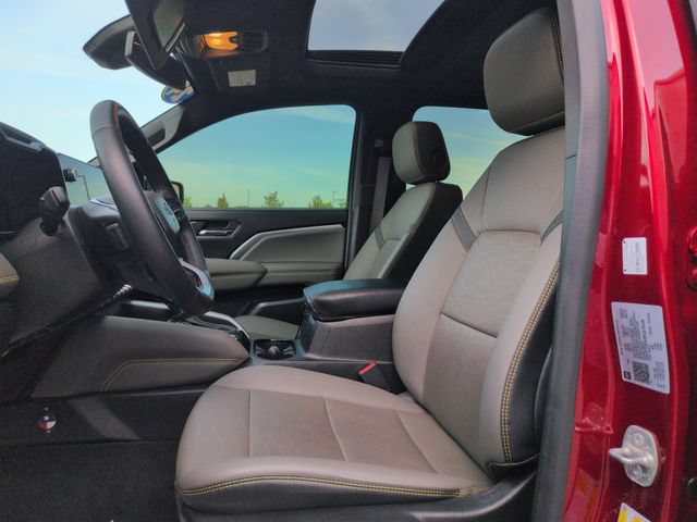 Used 2024 Chevrolet Colorado ZR2 w/ ZR2 Convenience Package III AWD/4WD image 23