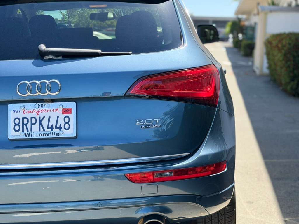 Used 2016 Audi Q5 2.0T Premium Plus w/ Technology Package AWD/4WD image 9