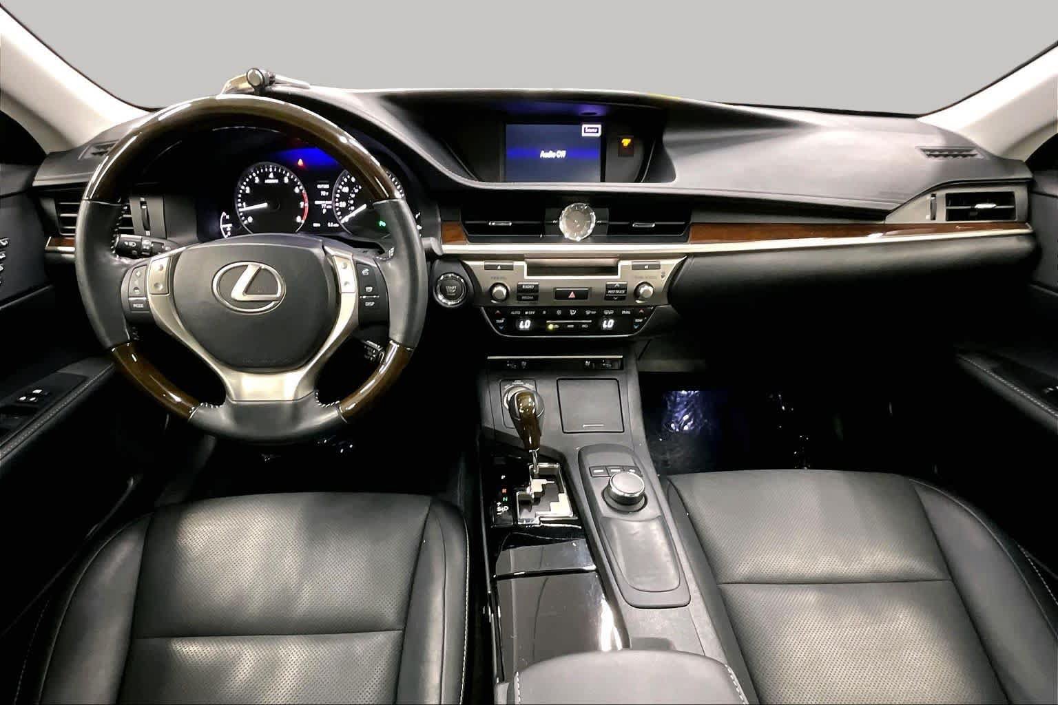 Used 2014 Lexus ES 350 w/ Premium Package FWD image 15