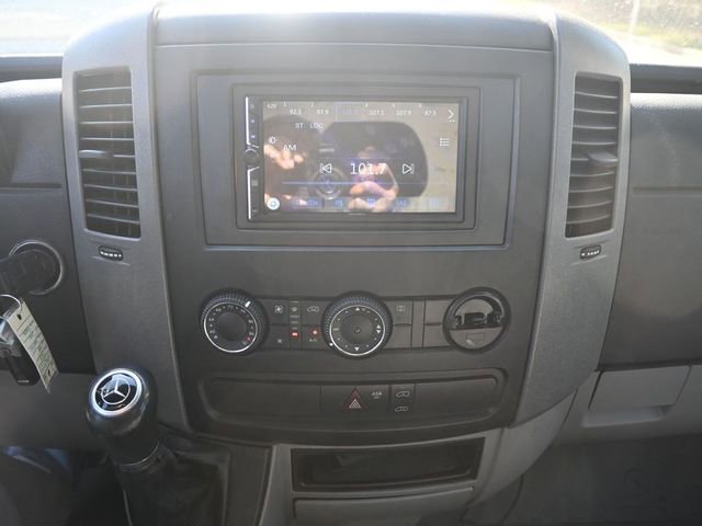 Used 2015 Mercedes-Benz Sprinter 3500 image 10