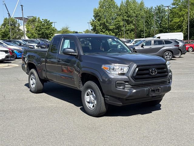 Used 2020 Toyota Tacoma SR w/ SR Convenience Package RWD image 1