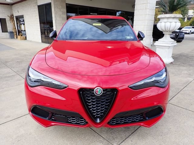 New 2025 Alfa Romeo Stelvio Sprint w/ Convenience Package AWD/4WD image 10