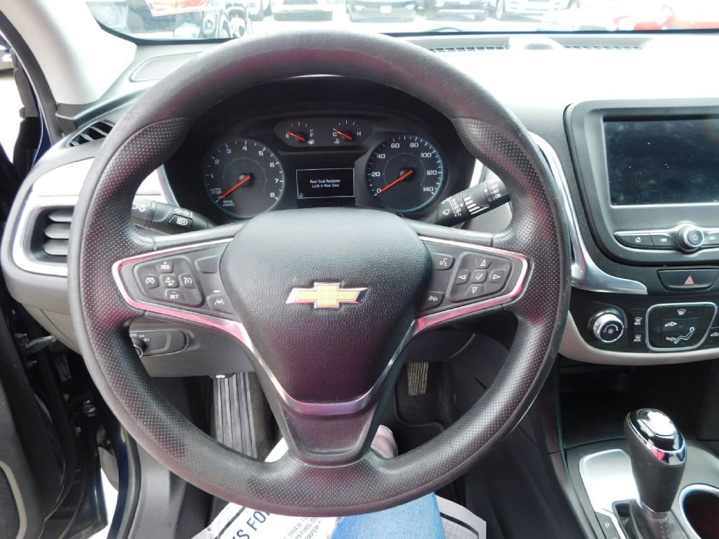 Used 2020 Chevrolet Equinox LS w/ LS Convenience Package image 25