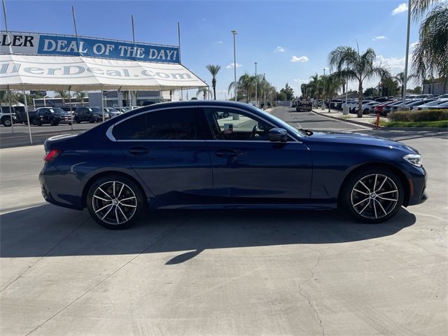 Used 2019 BMW 330i Sedan w/ Premium Package image 9