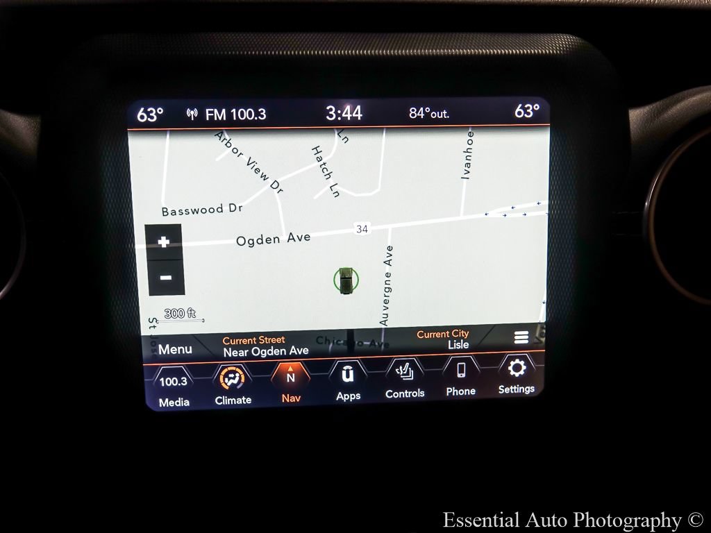 Used 2022 Jeep Wrangler Unlimited Sahara w/ Cold Weather Group AWD/4WD image 19