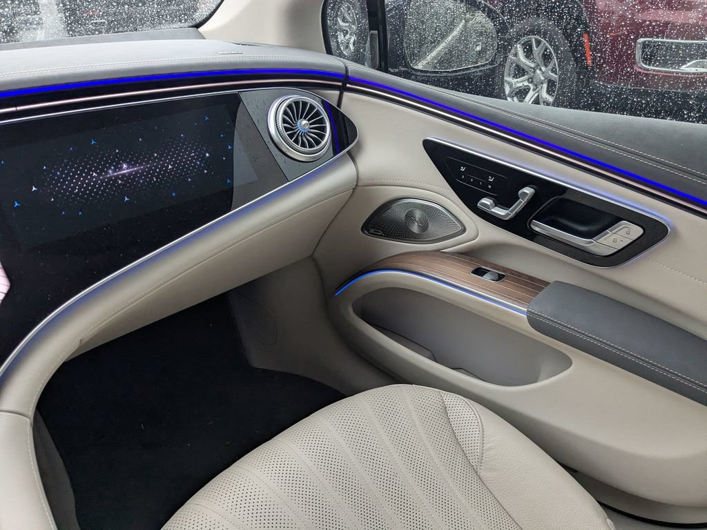 Certified 2023 Mercedes-Benz EQS 580 4MATIC Sedan image 4