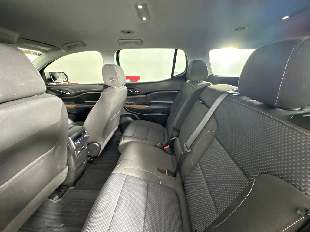 Used 2020 GMC Acadia SLE w/ Driver Convenience Package FWD image 43