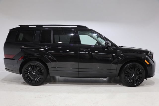 Used 2025 Hyundai Santa Fe Calligraphy FWD image 9