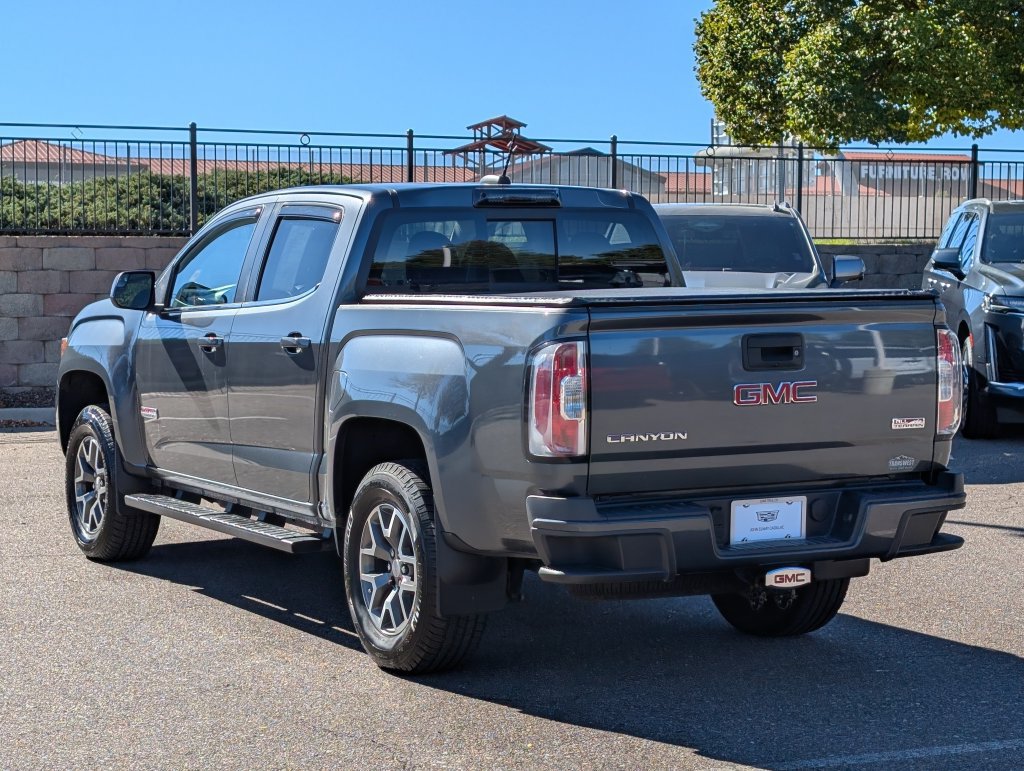 Used 2015 GMC Canyon SLE w/ All-Terrain Package AWD/4WD image 4