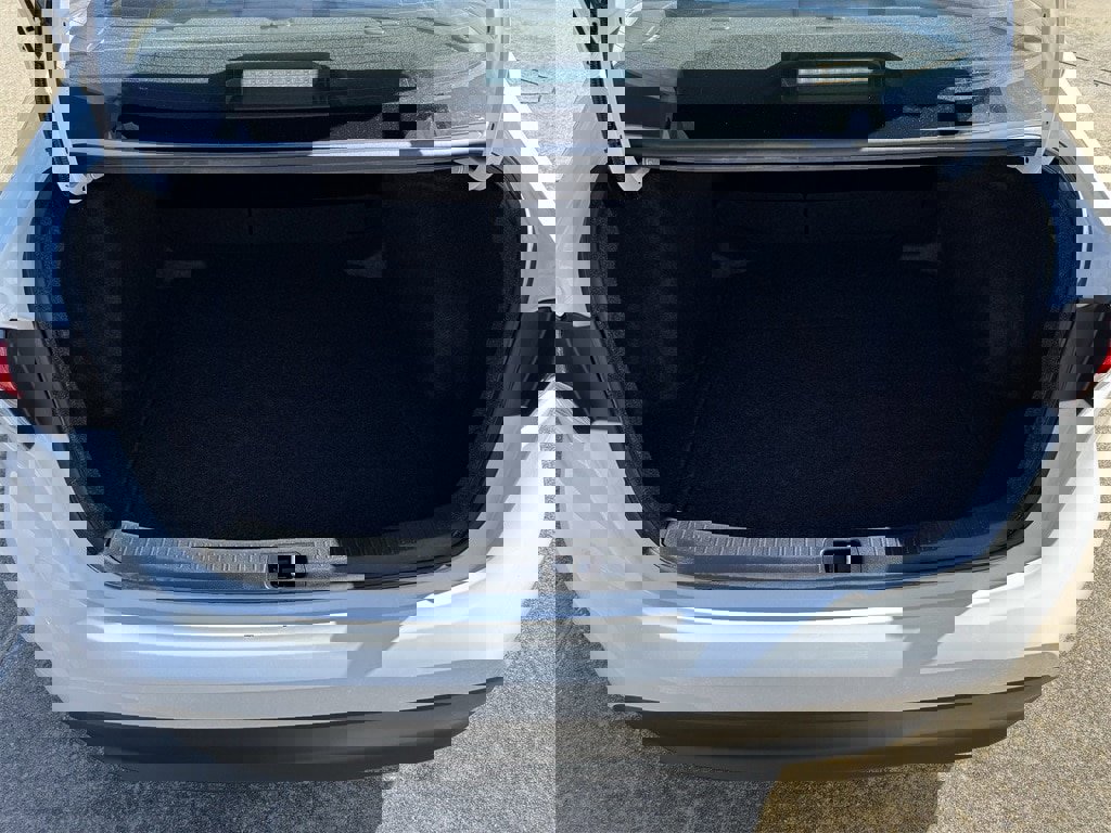 Certified 2025 Toyota Corolla LE image 28