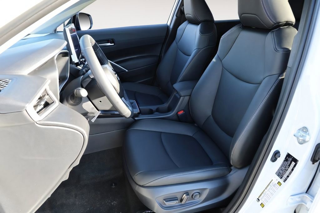 Certified 2026 Toyota Corolla Cross XLE w/ Convenience Package image 29