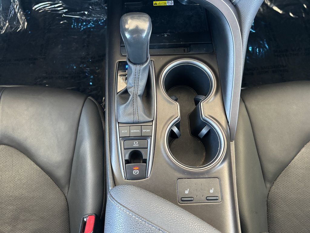 Used 2023 Toyota Camry XSE FWD image 18