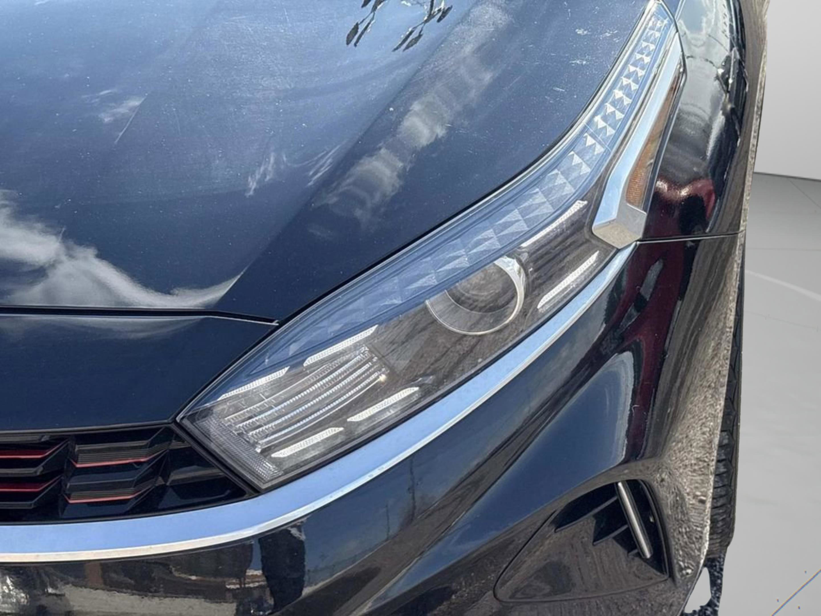 Used 2023 Kia Forte GT-Line w/ GT-Line Technology Package FWD image 46