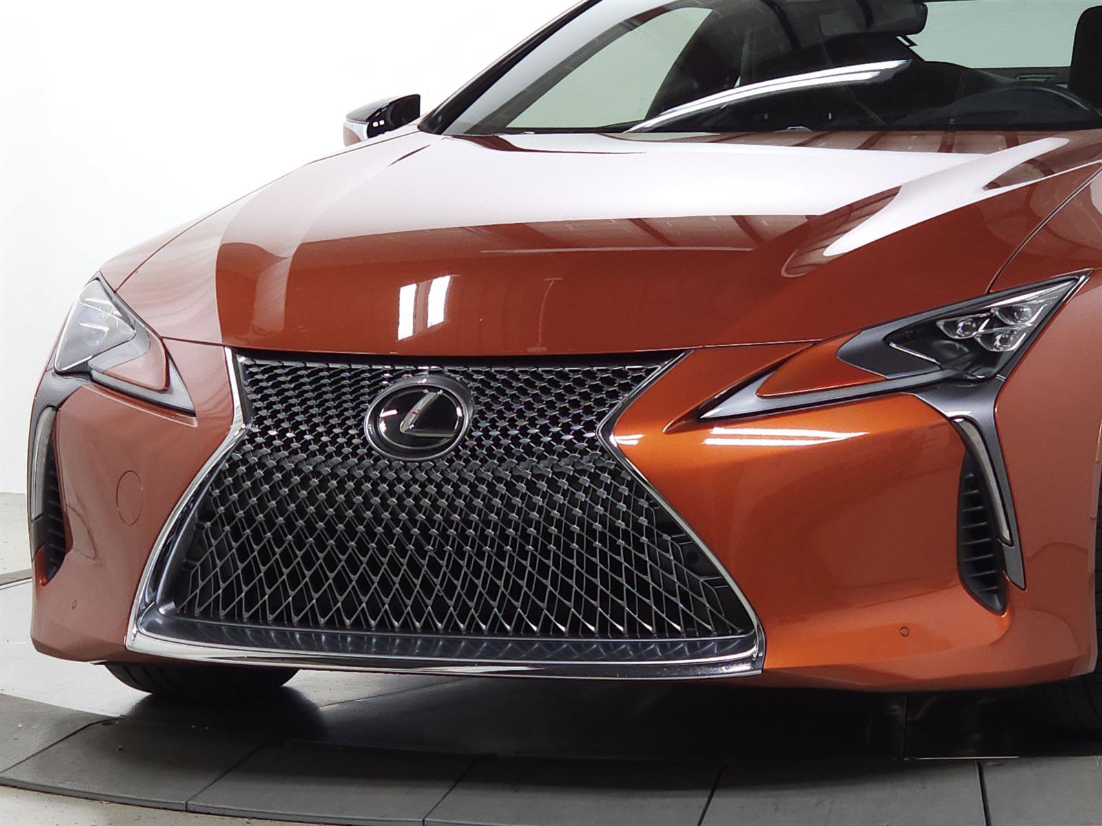 Certified 2022 Lexus LC 500 Coupe w/ Sport Package RWD image 3