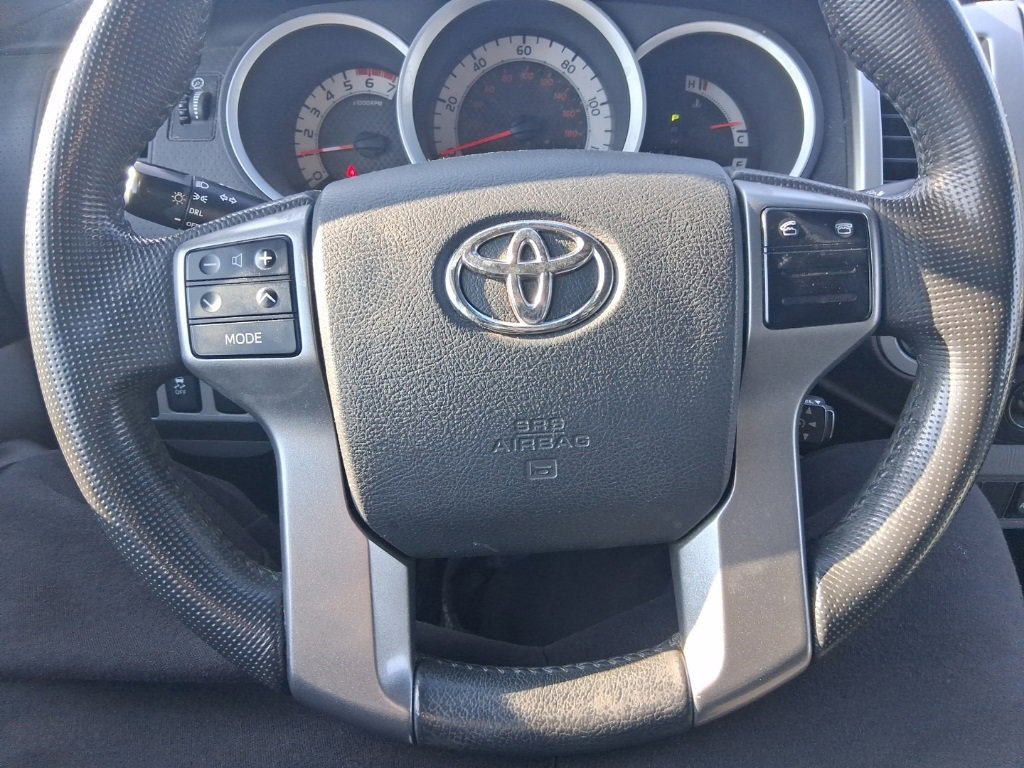 Used 2013 Toyota Tacoma 4x4 Double Cab w/ SR5 Pkg image 10