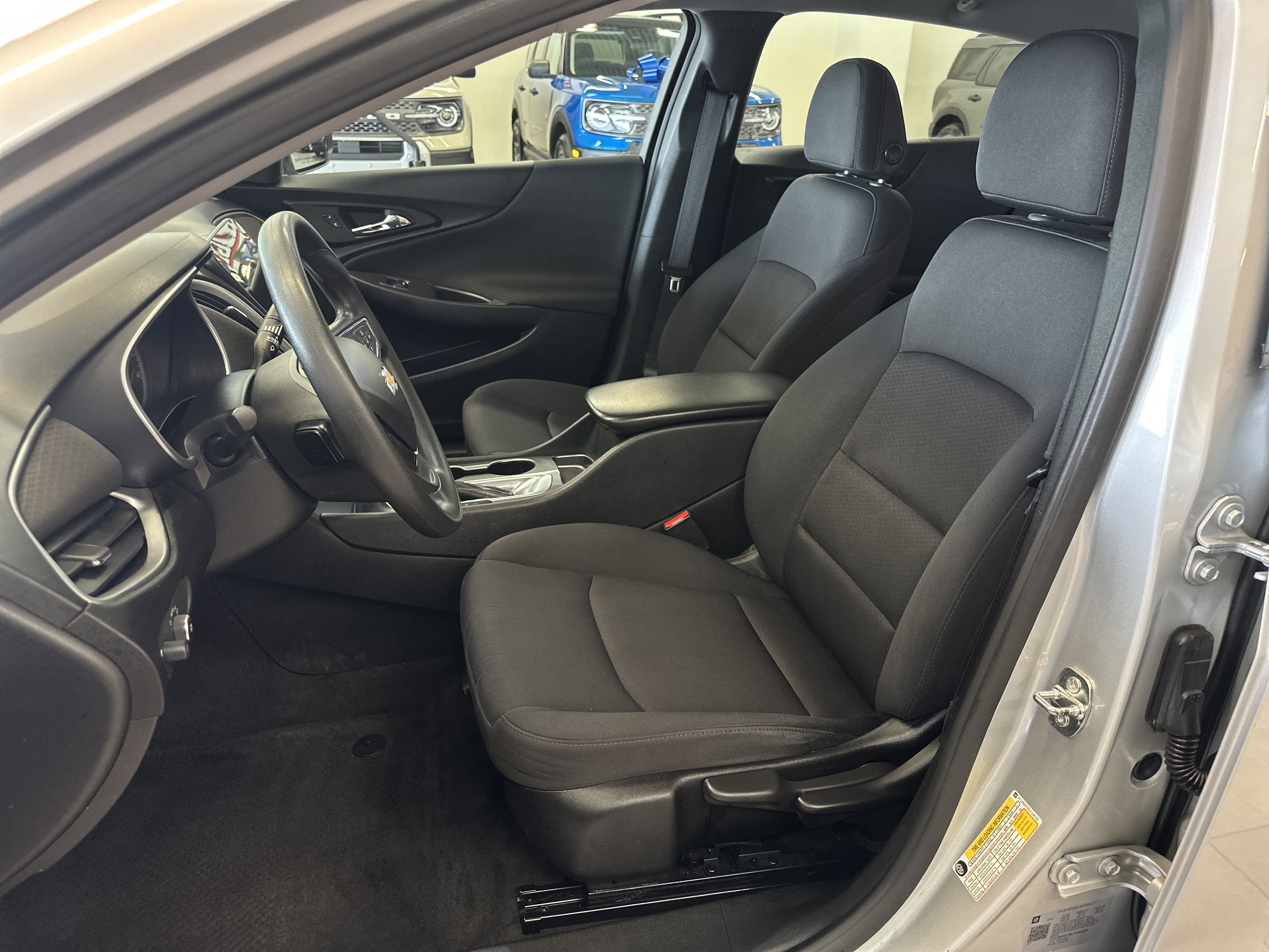 Used 2020 Chevrolet Malibu LS image 4