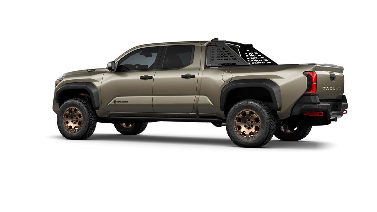 New 2025 Toyota Tacoma Trailhunter image 38