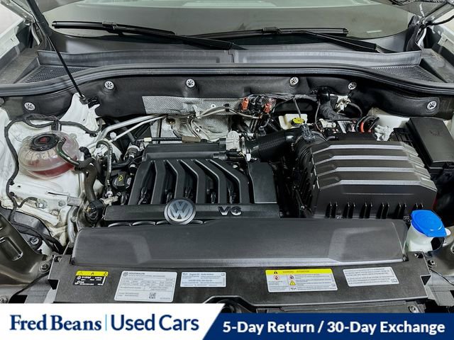 Used 2022 Volkswagen Atlas Cross Sport SEL R-Line image 32