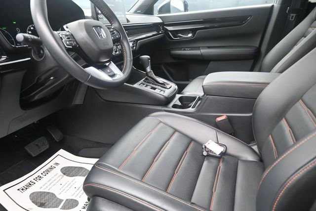 Used 2025 Honda CR-V Sport Touring image 12