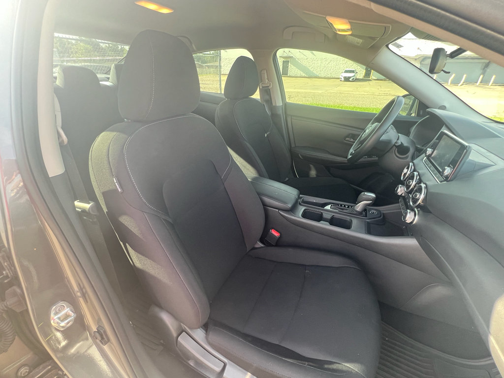 Used 2025 Nissan Sentra S FWD image 15