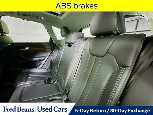 Used 2023 Audi Q5 2.0T Prestige w/ Prestige Package image 32