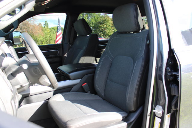 Used 2019 RAM 1500 Big Horn AWD/4WD image 13