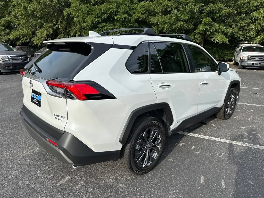 Used 2025 Toyota RAV4 Limited AWD/4WD image 3