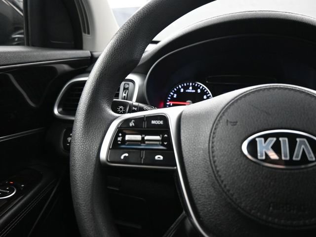 Used 2020 Kia Sorento LX image 15