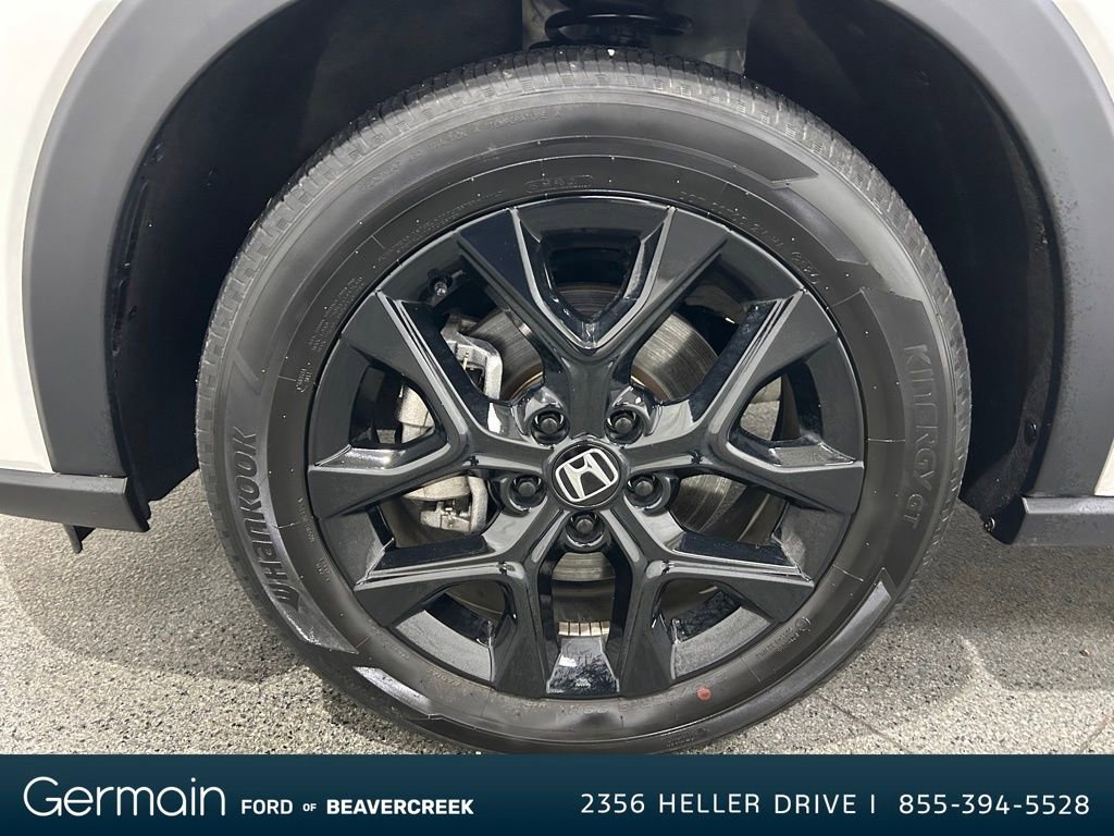Used 2025 Honda HR-V Sport image 12