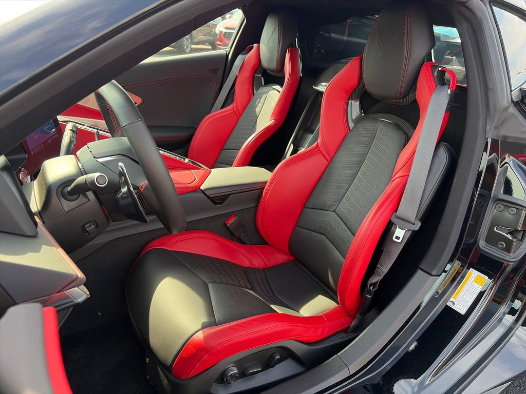 Used 2023 Chevrolet Corvette Stingray Preferred Cpe w/ Battery Protection Package RWD image 25