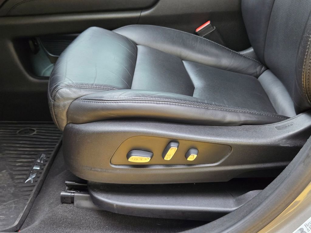 Used 2018 Cadillac XT5 Luxury w/ Driver Awareness Package image 27