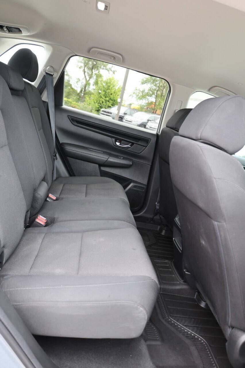 Used 2024 Honda CR-V LX image 16
