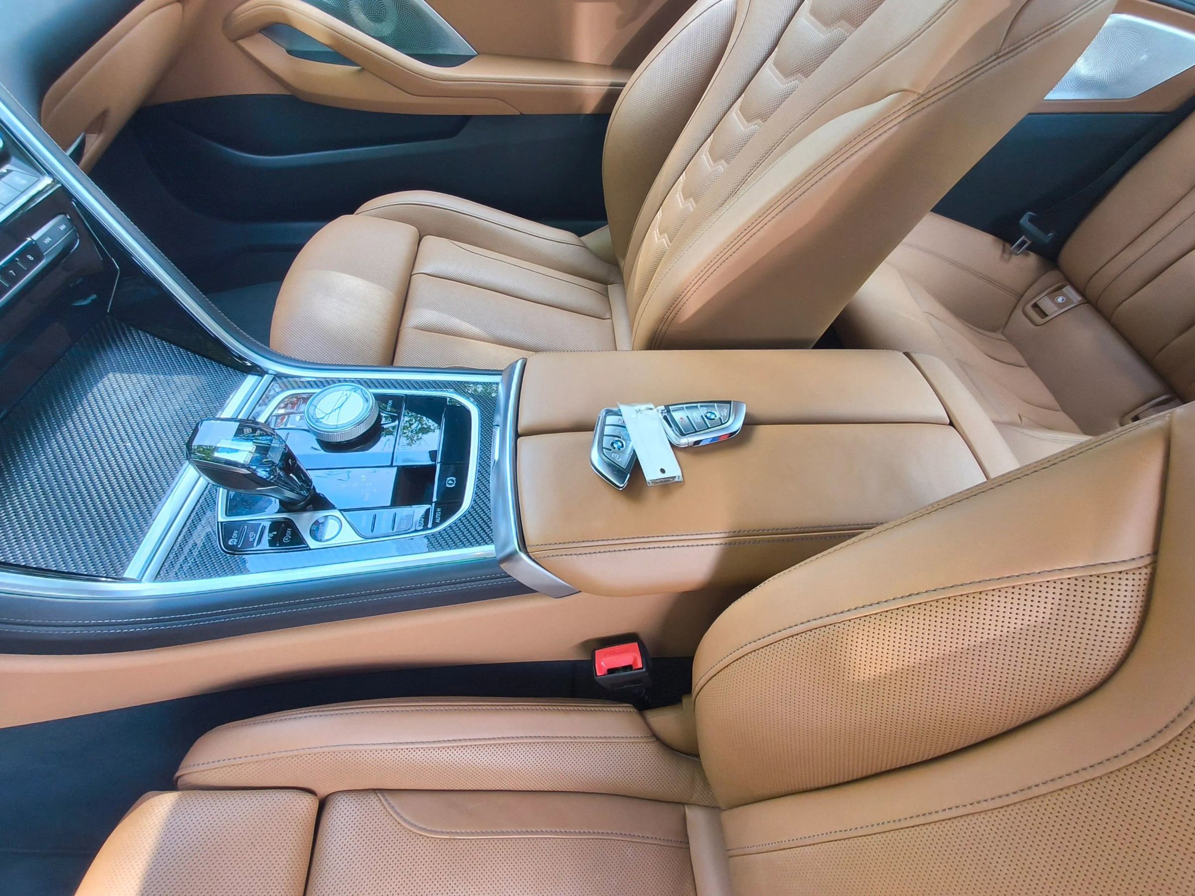 Used 2024 BMW M850i xDrive Coupe AWD/4WD image 14