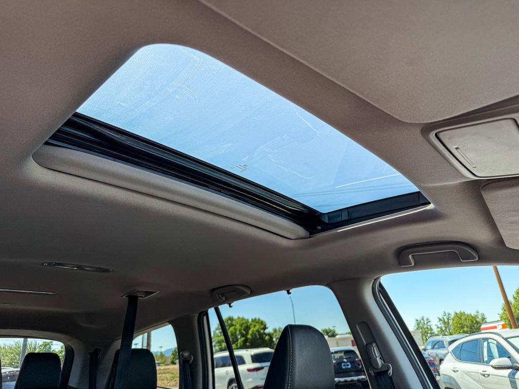 Used 2022 Honda Pilot Special Edition image 17
