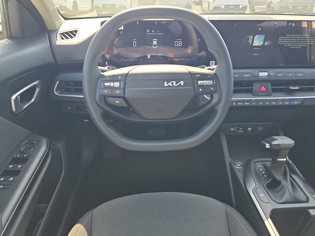 New 2026 Kia K4 FWD image 13