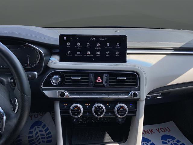 Used 2023 Genesis G70 3.3T w/ Sport Prestige Package image 9