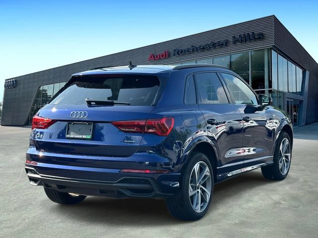 Certified 2025 Audi Q3 2.0T Premium w/ Convenience Plus Package AWD/4WD image 5