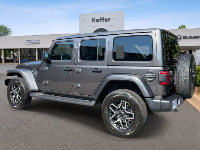 New 2027 Jeep Wrangler Unlimited Sahara AWD/4WD image 4