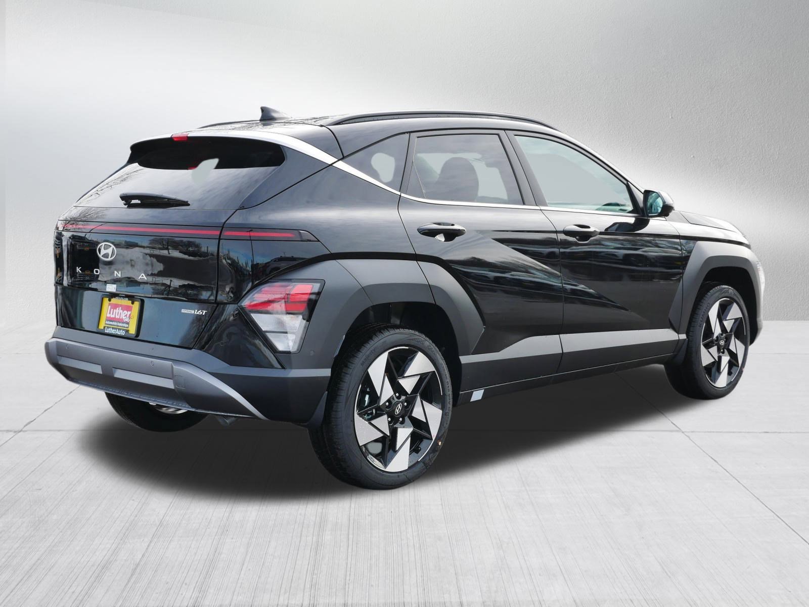 New 2026 Hyundai Kona Limited image 4