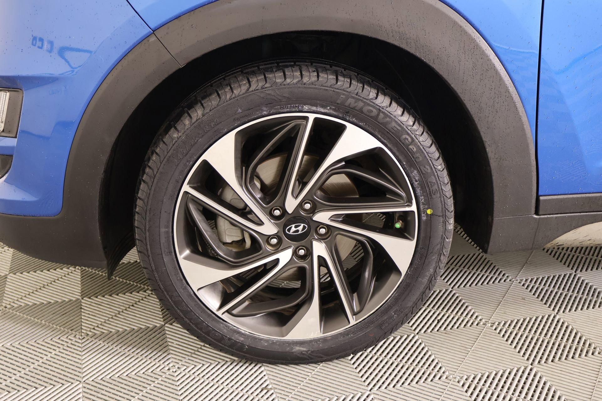 Used 2019 Hyundai Tucson Sport image 17