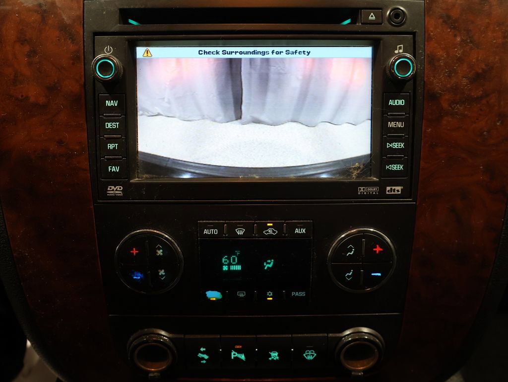 Used 2008 Chevrolet Suburban LT image 29