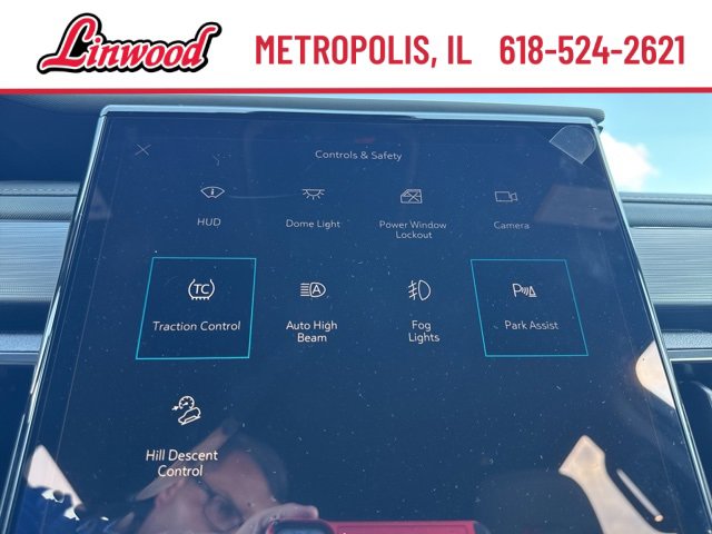 New 2026 GMC Acadia AT4 w/ Luxury Package image 24