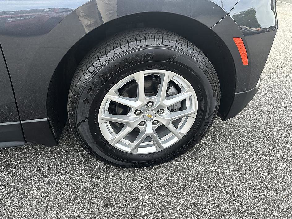 Used 2022 Chevrolet Equinox LS image 12