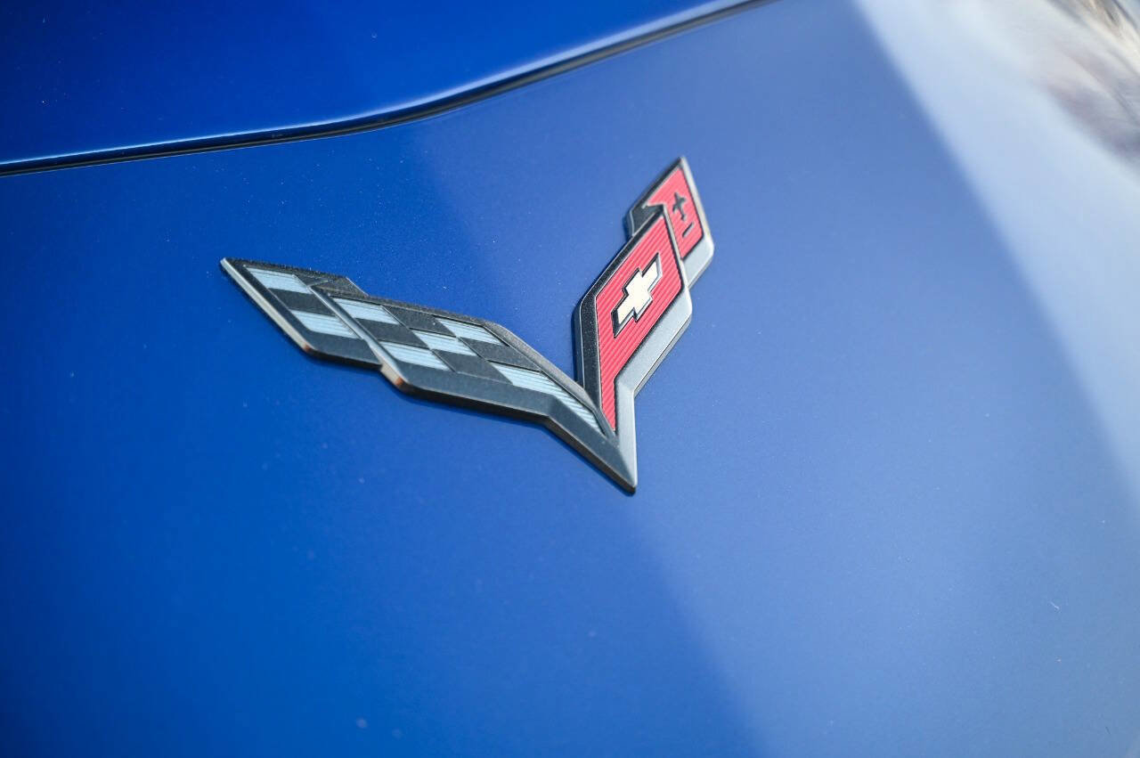 Used 2017 Chevrolet Corvette Grand Sport RWD image 35