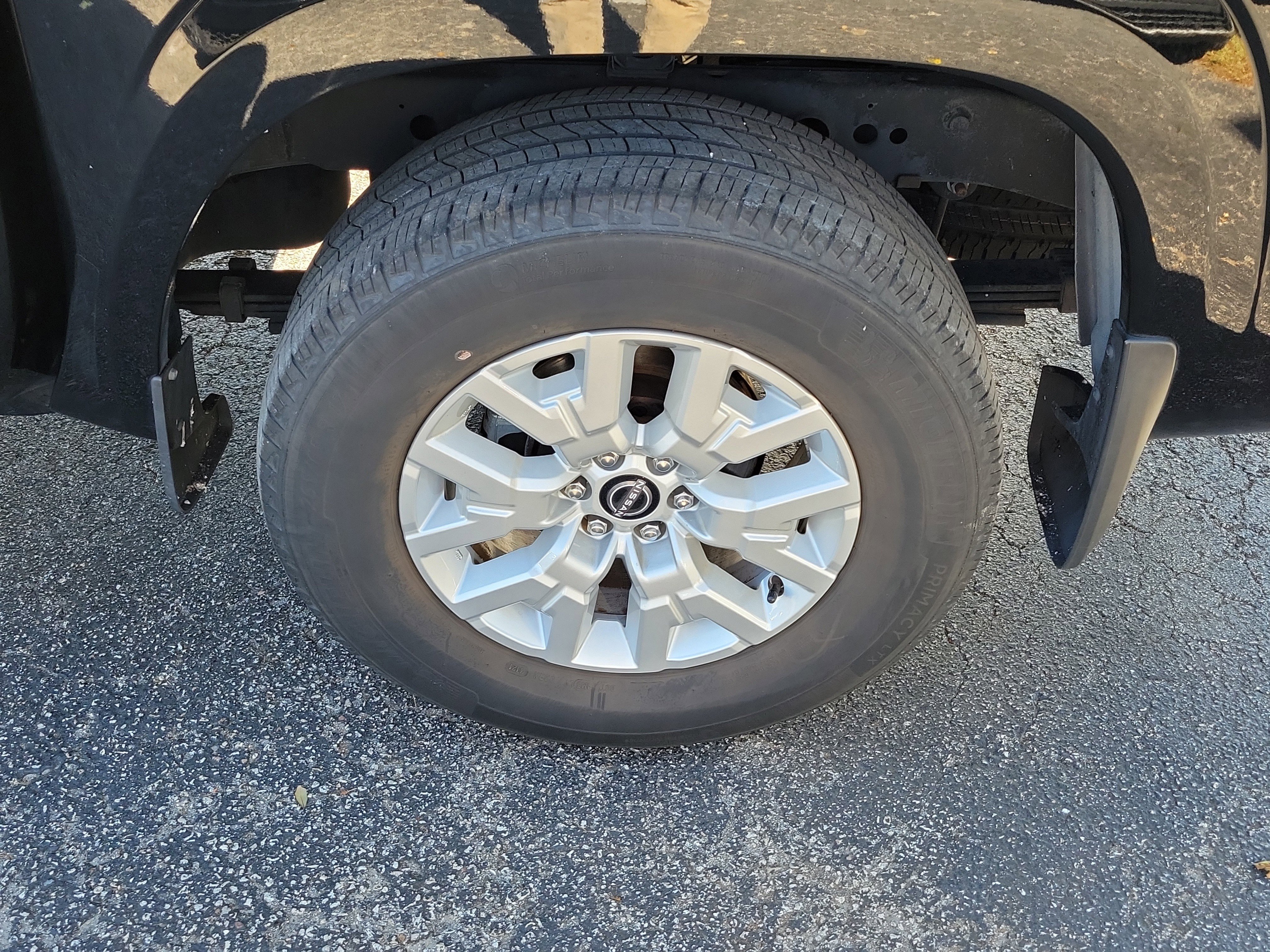 Used 2022 Nissan Frontier SV RWD image 37